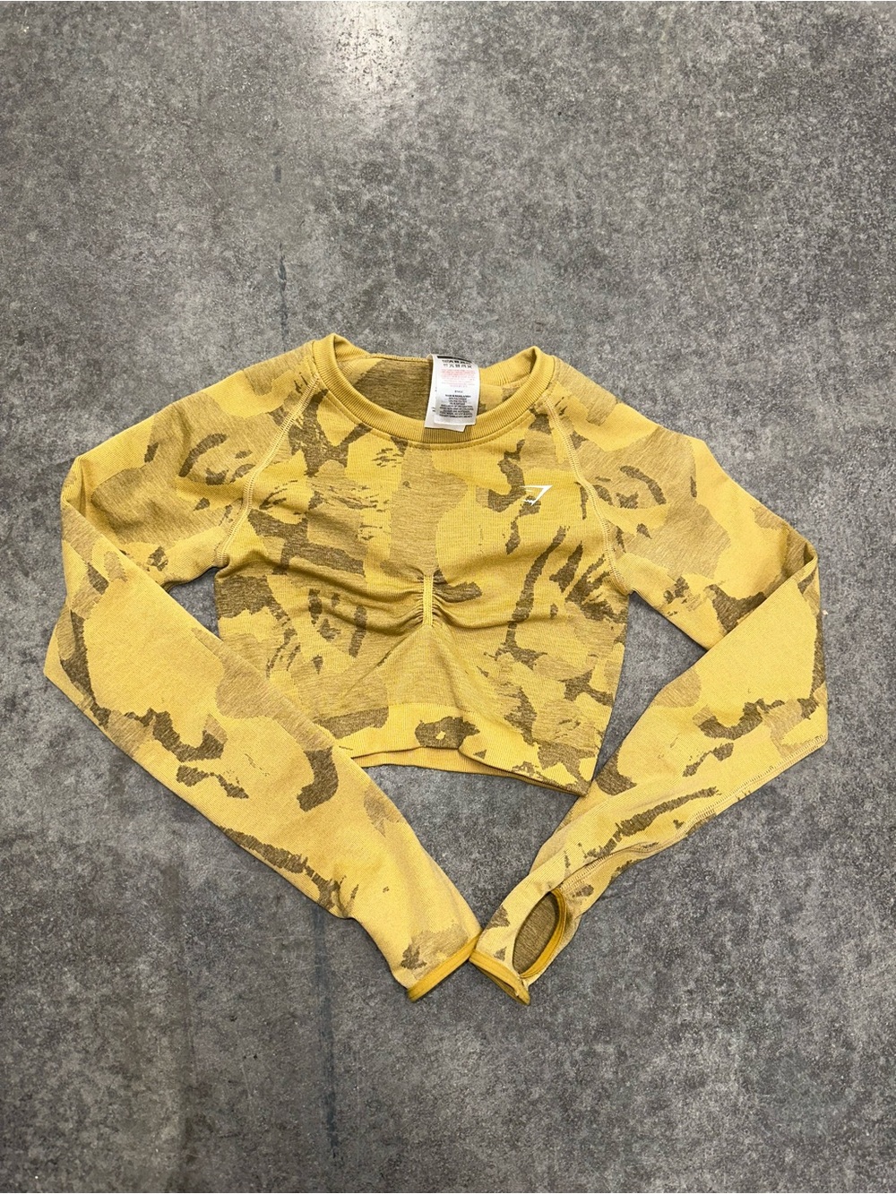 Gymshark Crop Top Womens XS Adapt Camo Seamless Long Sleeve Yellow Gym